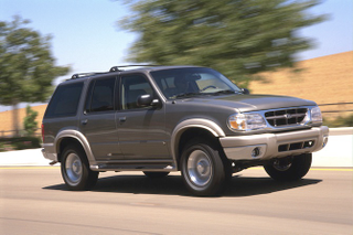 Illustration for article titled Rust In Peace: Ten Cars That Died In 2010